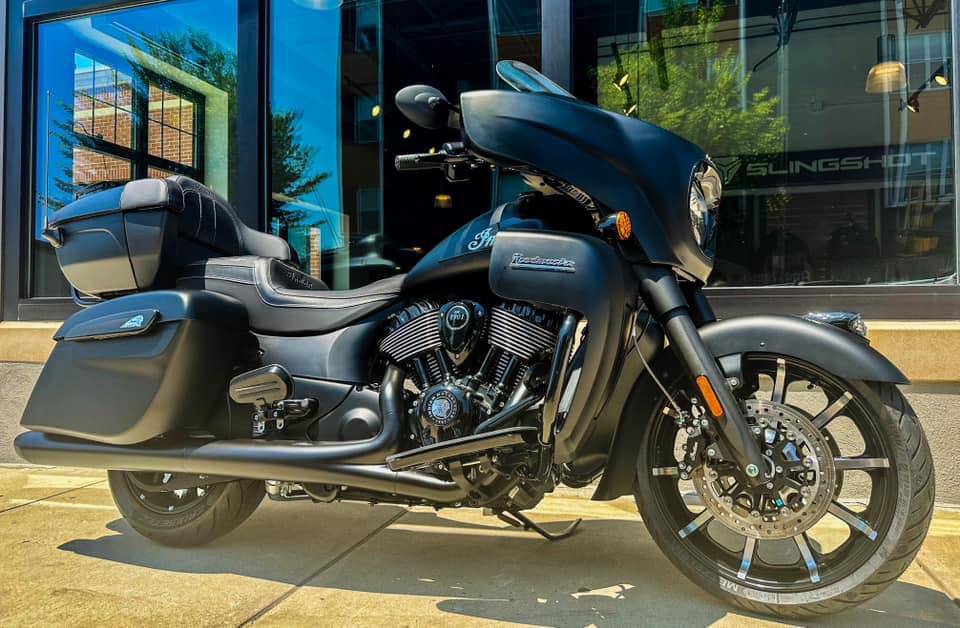 2023 Indian Motorcycle Roadmaster® Dark Horse® in Tyngsboro, Massachusetts - Photo 7
