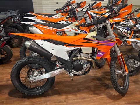 2024 KTM 350 EXC-F in Tyngsboro, Massachusetts - Photo 11