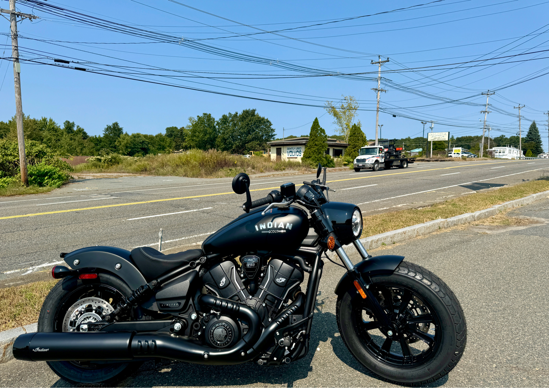 2025 Indian Motorcycle Scout® Bobber Limited +Tech in Tyngsboro, Massachusetts - Photo 19