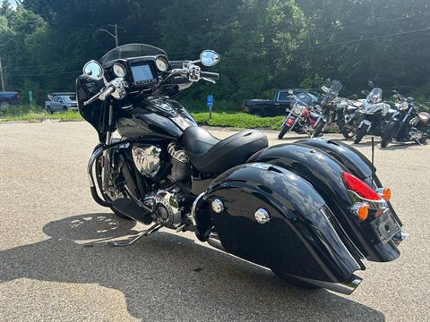 2017 Indian Motorcycle Chieftain® Limited in Tyngsboro, Massachusetts - Photo 4