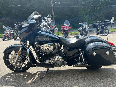 2017 Indian Motorcycle Chieftain® Limited in Tyngsboro, Massachusetts - Photo 5