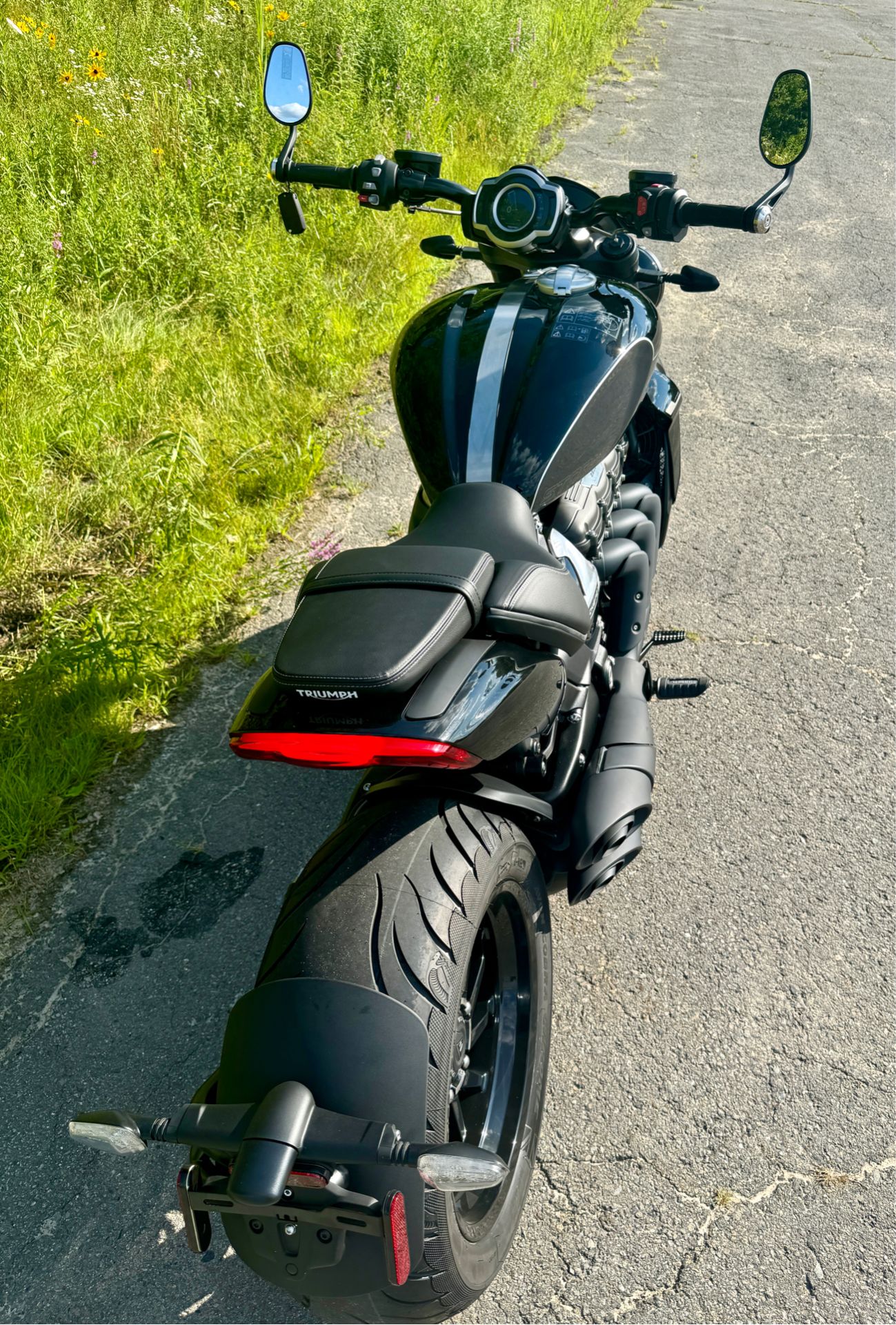 2025 Triumph Rocket 3 Storm R in Tyngsboro, Massachusetts - Photo 25