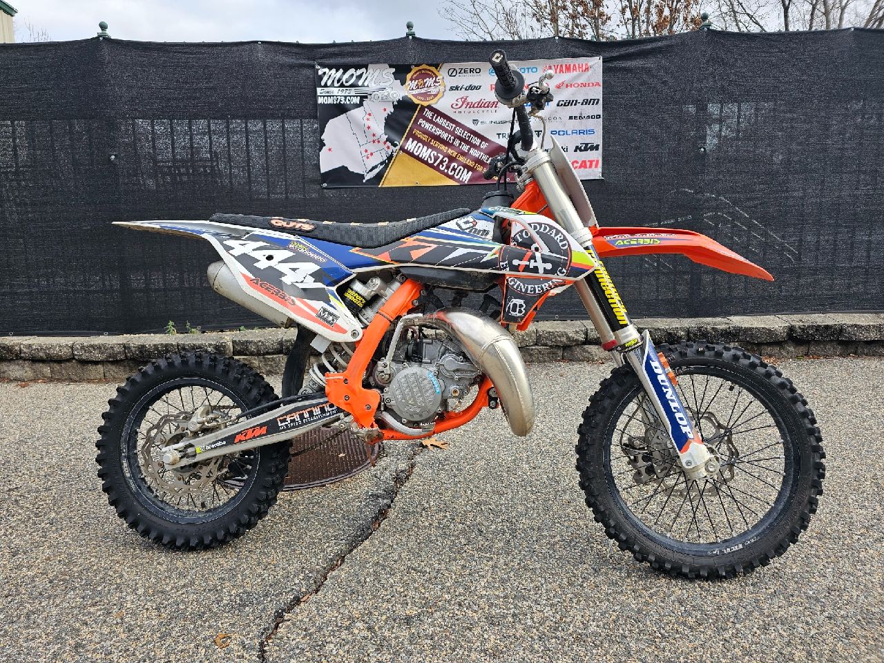 2021 KTM 85 SX 17/14 in Tyngsboro, Massachusetts - Photo 1