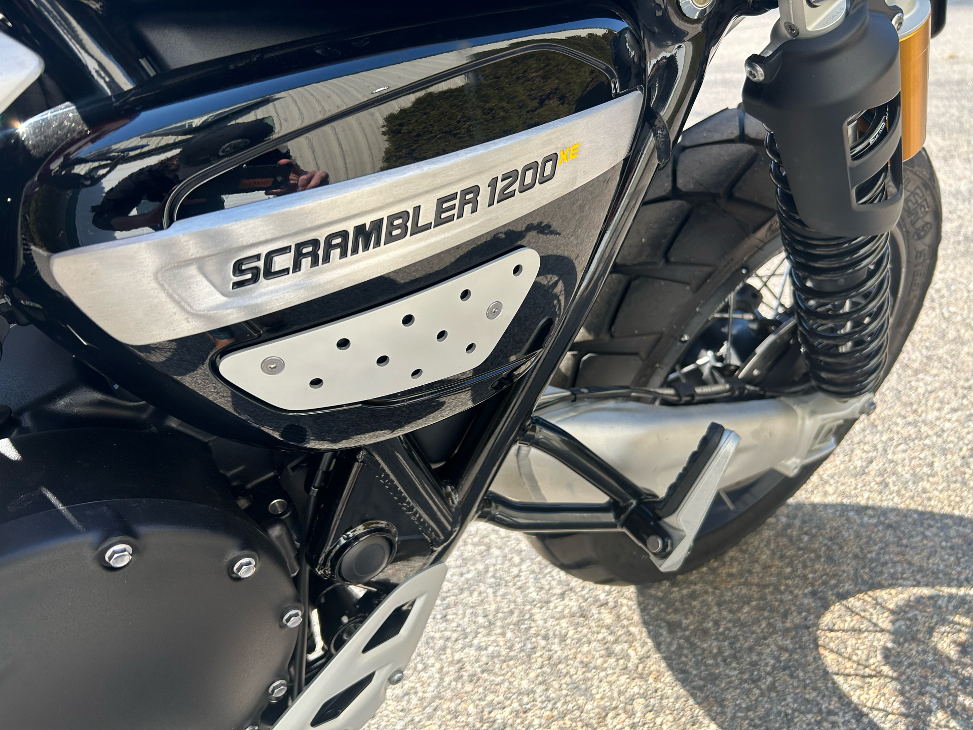 2023 Triumph Scrambler 1200 XE in Tyngsboro, Massachusetts - Photo 6