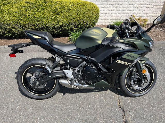 2024 Kawasaki Ninja 650 ABS in Northampton, Massachusetts - Photo 1