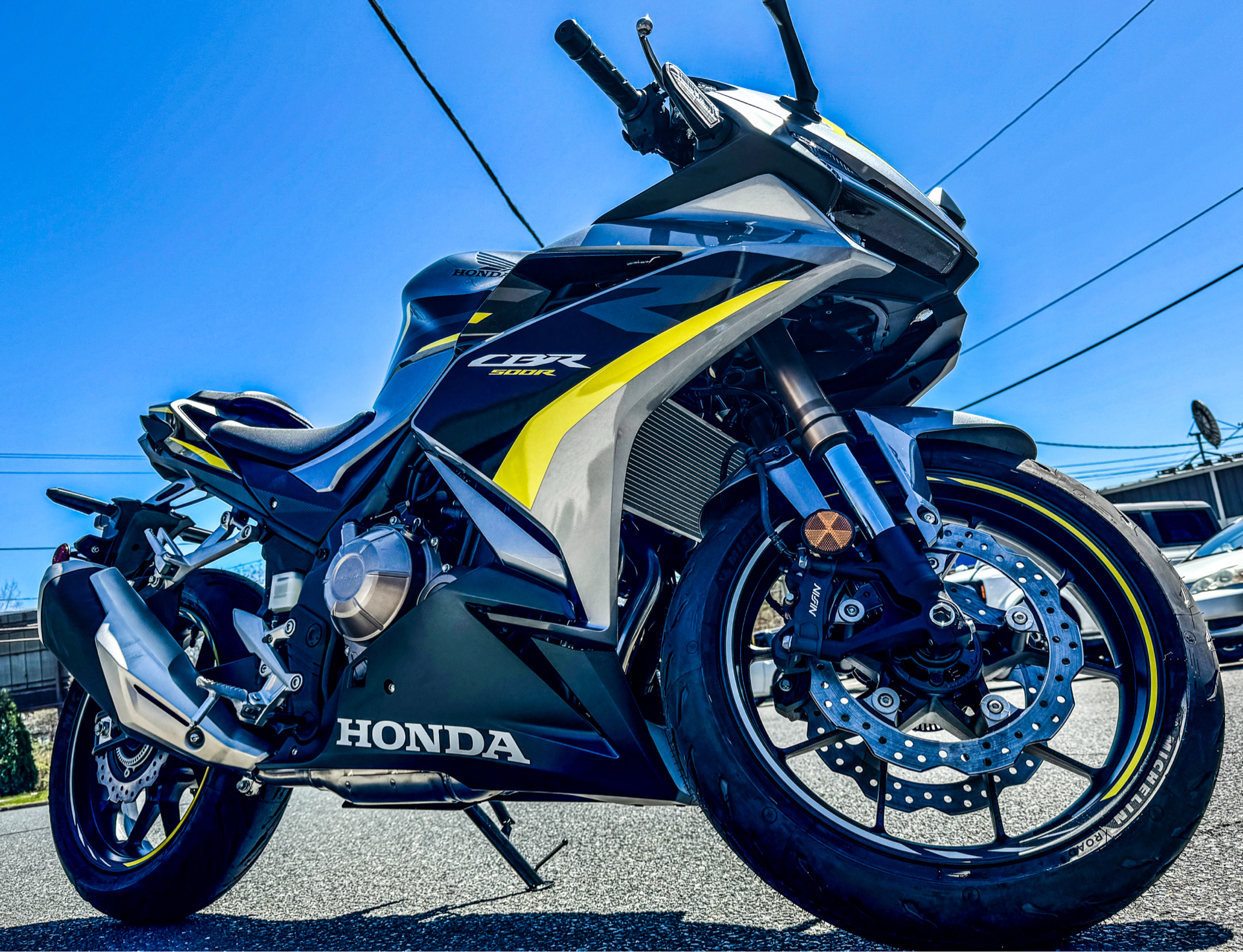 2023 Honda CBR500R ABS in Northampton, Massachusetts - Photo 8