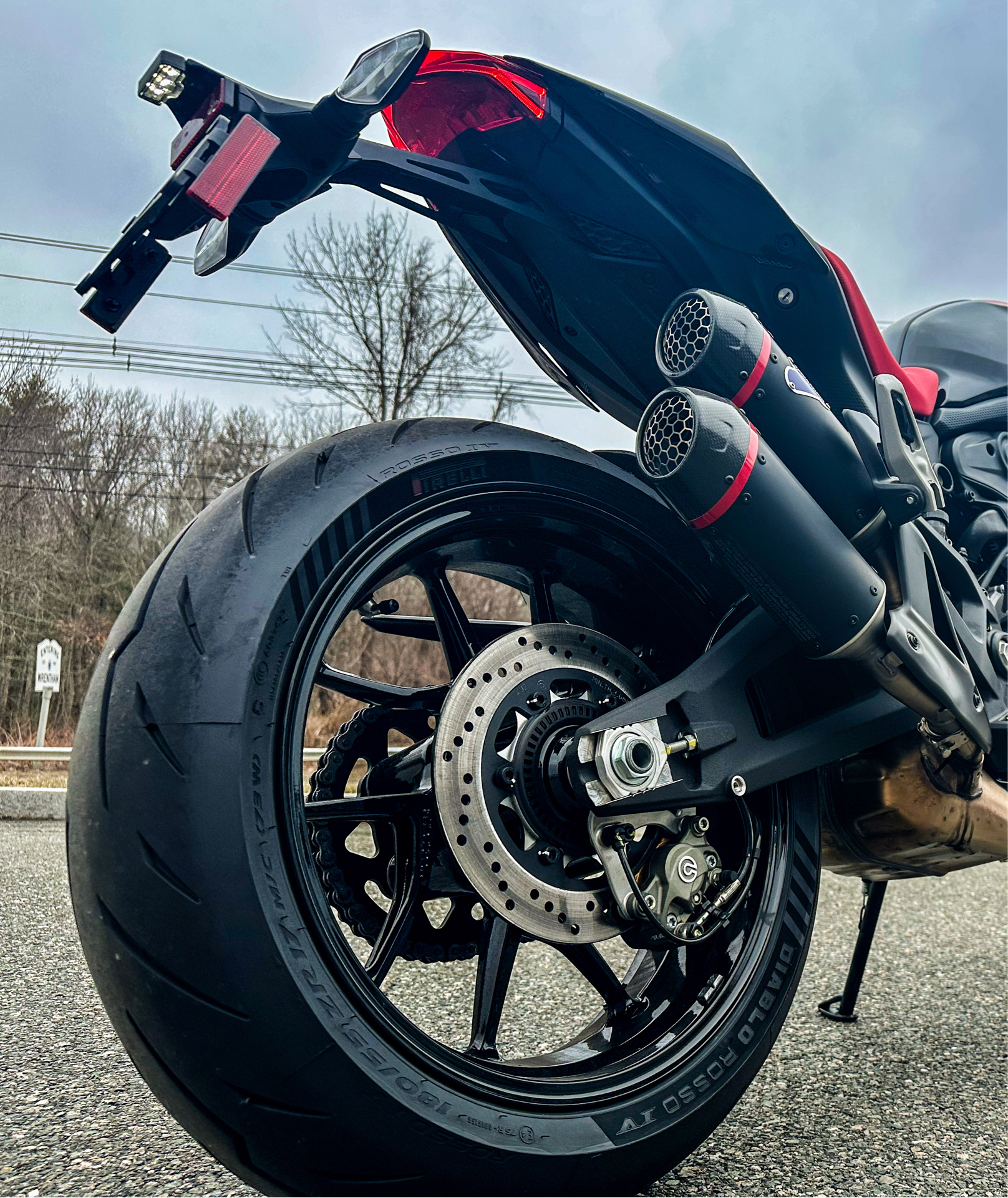 2024 Ducati Monster SP in Northampton, Massachusetts - Photo 13