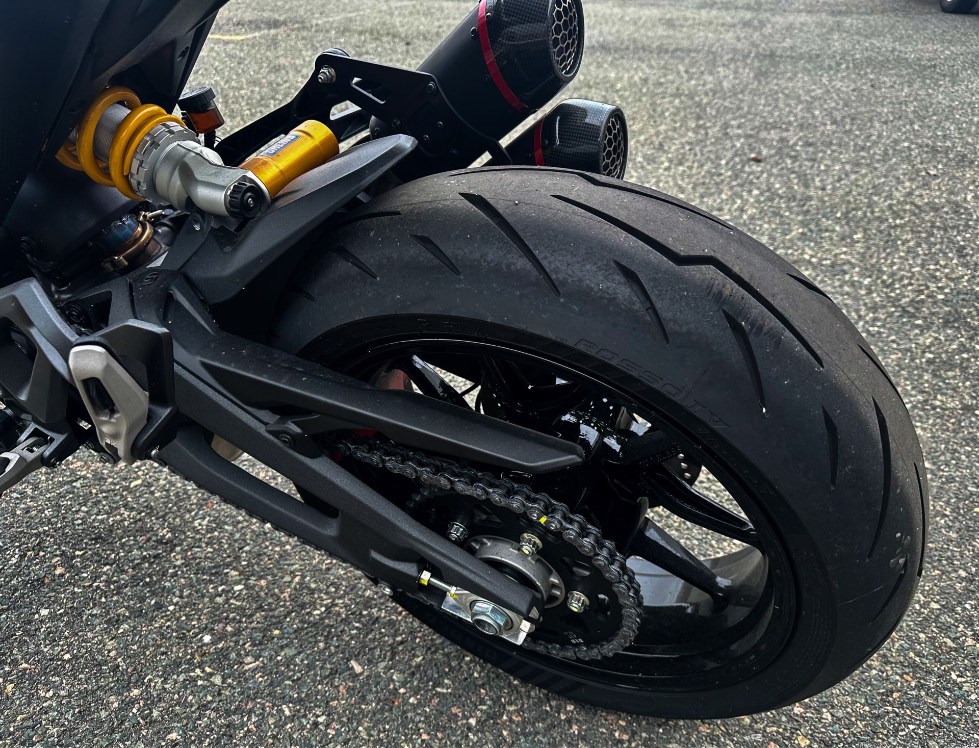 2024 Ducati Monster SP in Northampton, Massachusetts - Photo 15