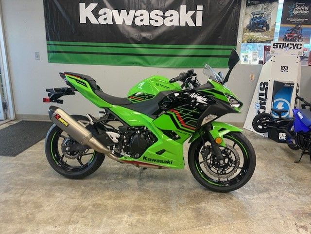 2023 Kawasaki Ninja 400 KRT Edition in Northampton, Massachusetts - Photo 1
