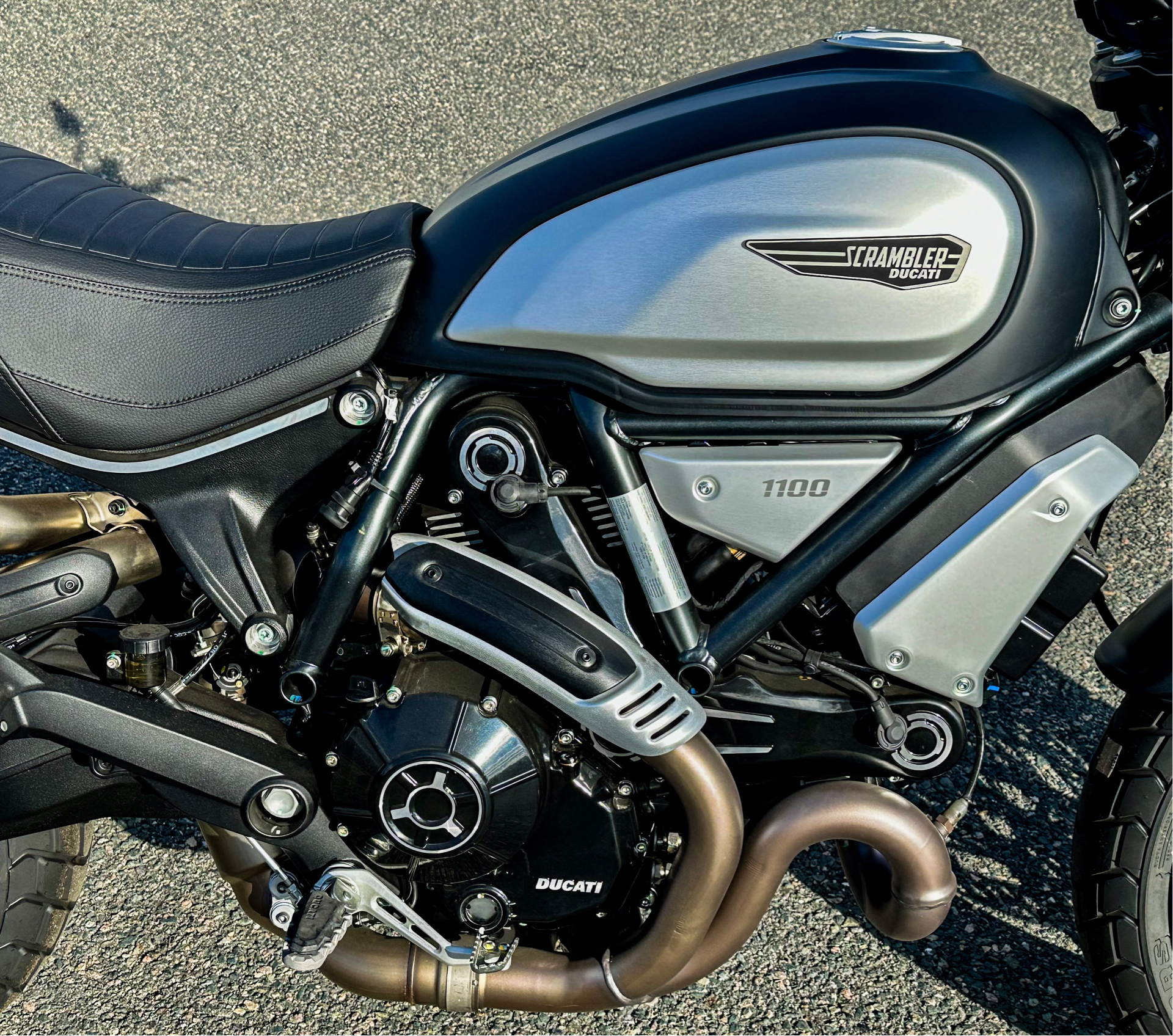 2023 Ducati Scrambler 1100 Dark PRO in Northampton, Massachusetts - Photo 30