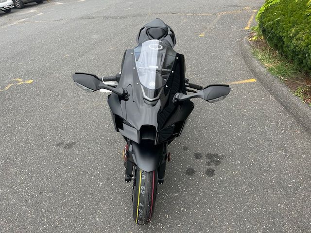 2024 Kawasaki Ninja ZX-10R in Northampton, Massachusetts - Photo 6