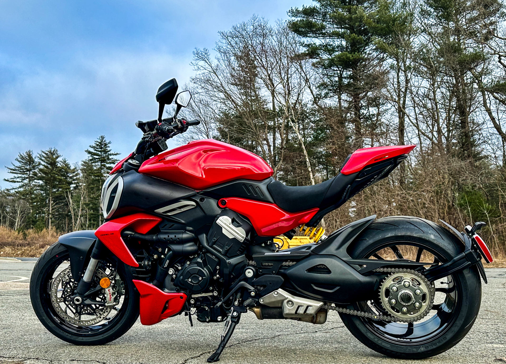 2024 Ducati Diavel V4 in Northampton, Massachusetts - Photo 17