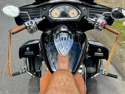 2015 Indian Motorcycle Roadmaster™ in Foxboro, Massachusetts - Photo 13
