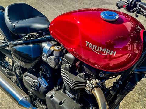 2023 Triumph Bonneville Bobber in Foxboro, Massachusetts - Photo 7