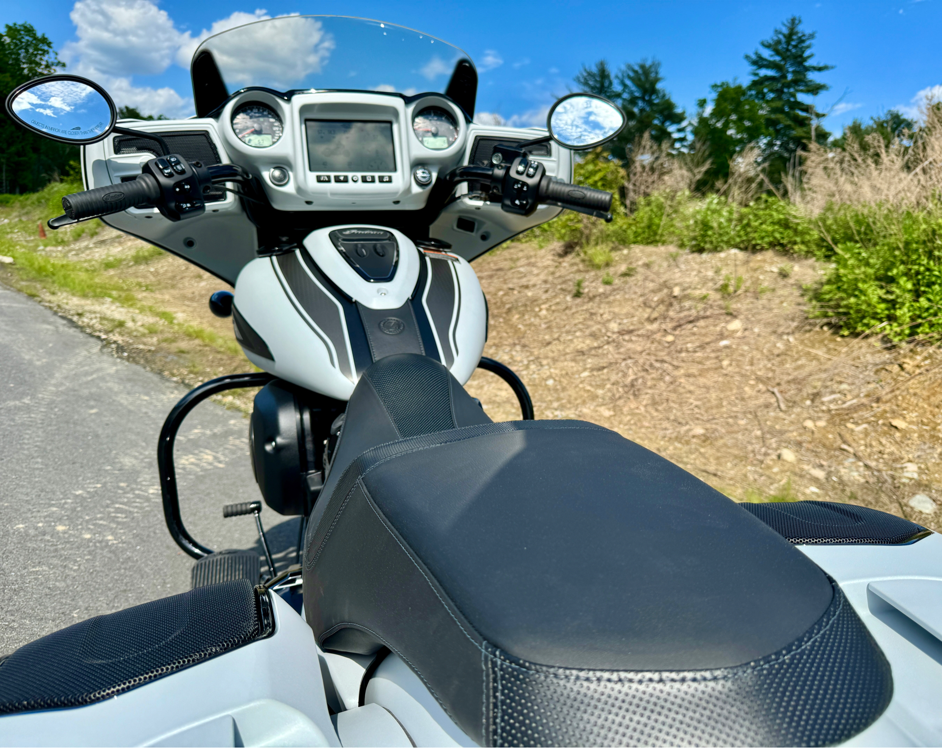 2024 Indian Motorcycle Chieftain® Dark Horse® with PowerBand Audio Package in Foxboro, Massachusetts - Photo 20