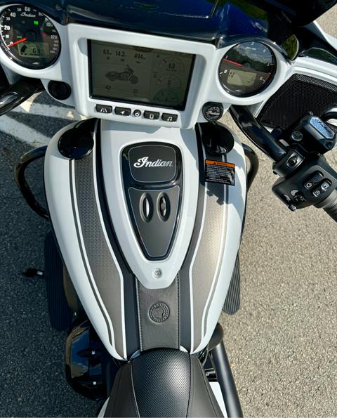 2024 Indian Motorcycle Chieftain® Dark Horse® with PowerBand Audio Package in Foxboro, Massachusetts - Photo 29