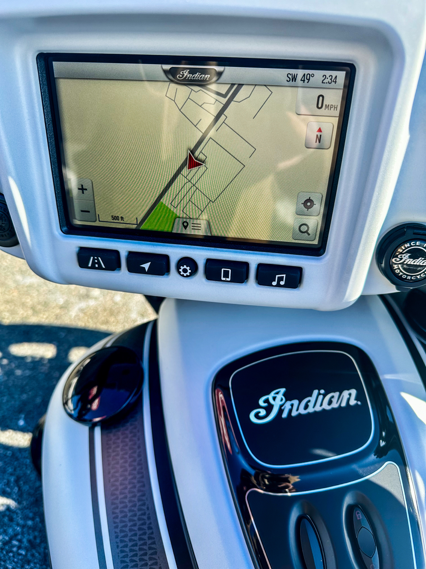 2024 Indian Motorcycle Chieftain® Dark Horse® with PowerBand Audio Package in Foxboro, Massachusetts - Photo 6
