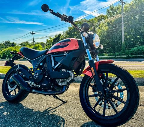 2018 Ducati Scrambler Sixty2 in Foxboro, Massachusetts - Photo 6