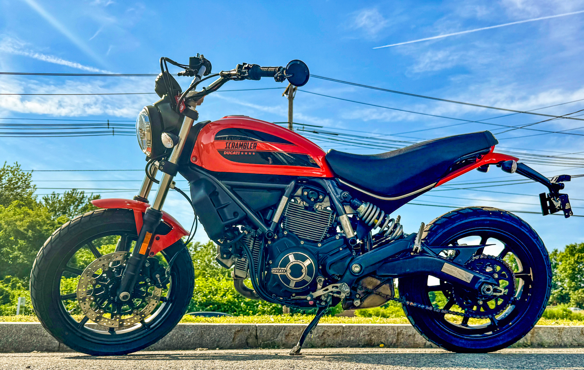 2018 Ducati Scrambler Sixty2 in Foxboro, Massachusetts - Photo 8