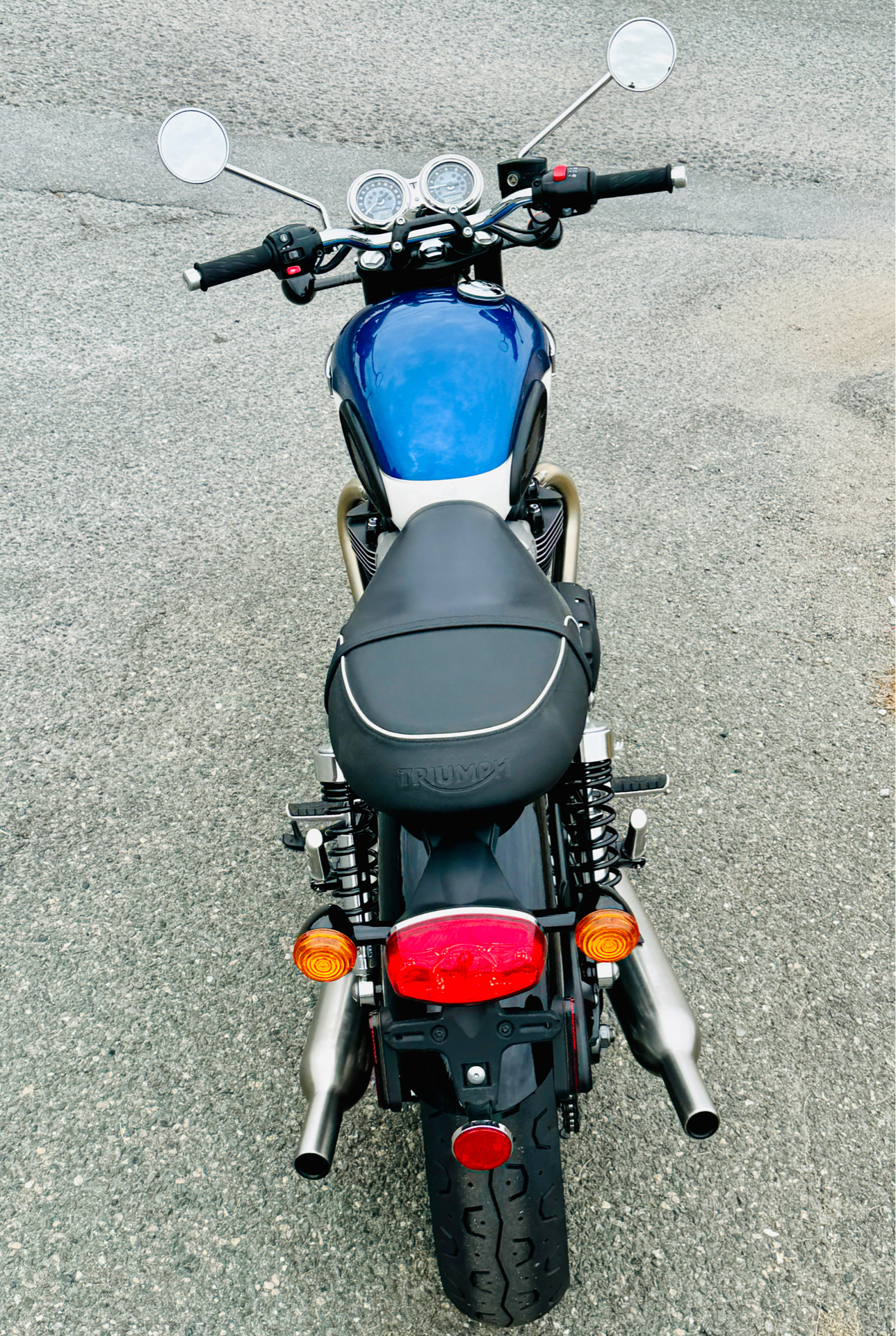 2022 Triumph Bonneville T100 in Foxboro, Massachusetts - Photo 5