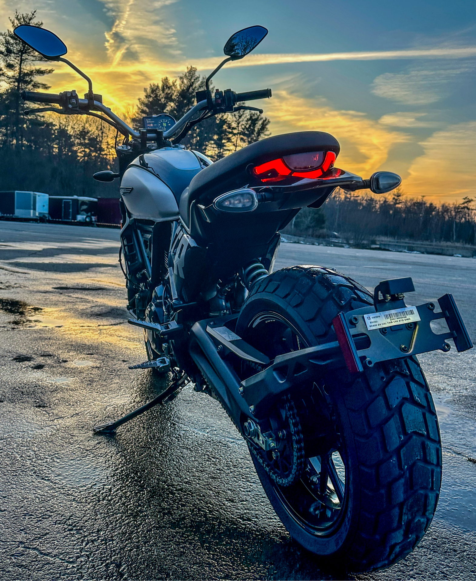 2024 Ducati Scrambler Icon in Foxboro, Massachusetts - Photo 39