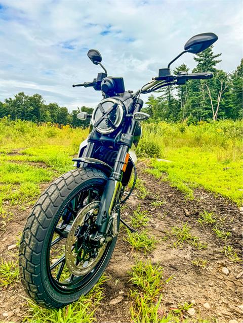 2024 Ducati Scrambler Icon in Foxboro, Massachusetts - Photo 38