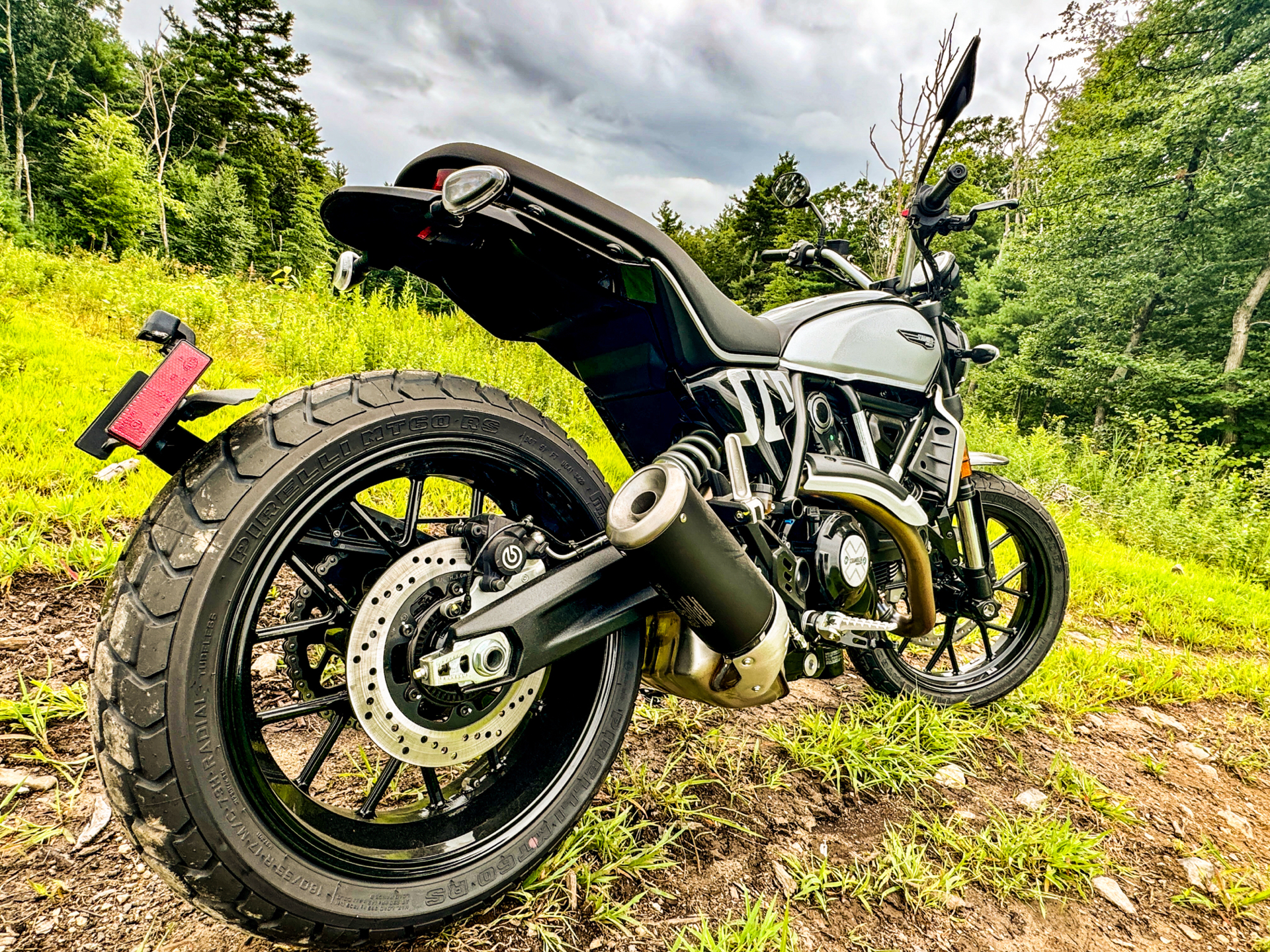 2024 Ducati Scrambler Icon in Foxboro, Massachusetts - Photo 8