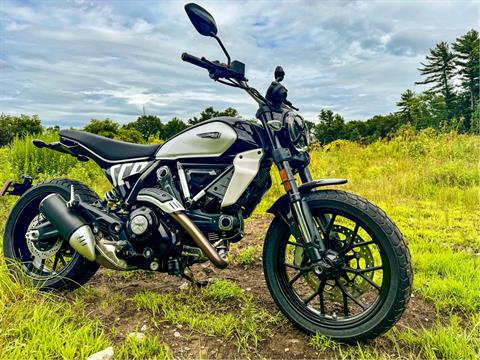 2024 Ducati Scrambler Icon in Foxboro, Massachusetts - Photo 42