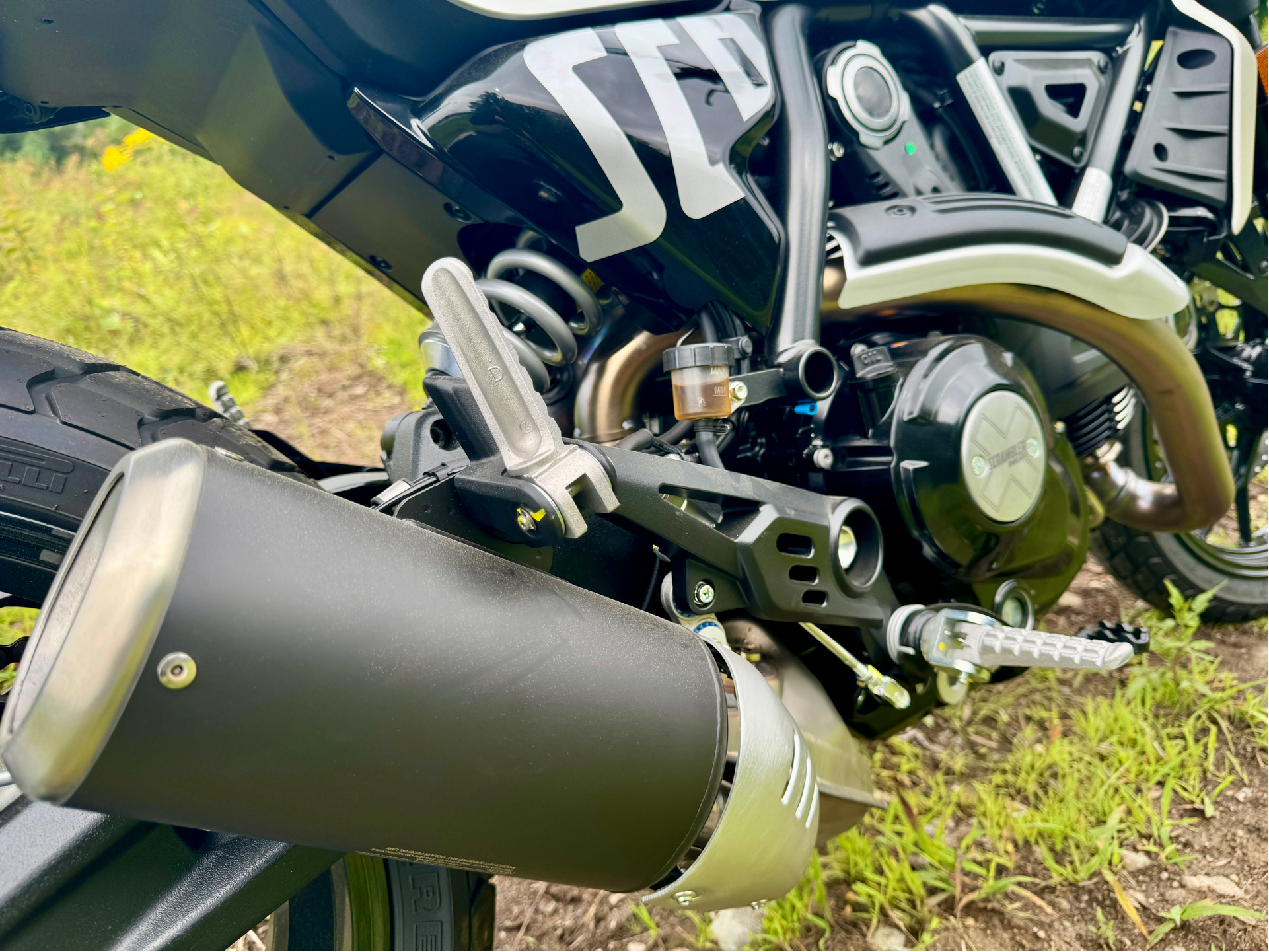 2024 Ducati Scrambler Icon in Foxboro, Massachusetts - Photo 16