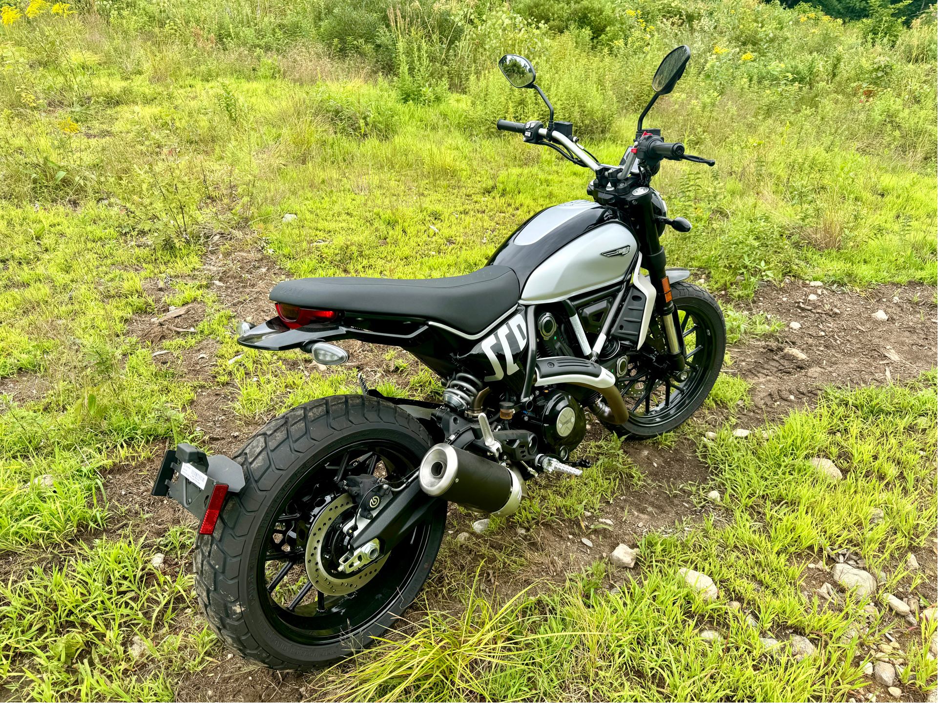 2024 Ducati Scrambler Icon in Foxboro, Massachusetts - Photo 40