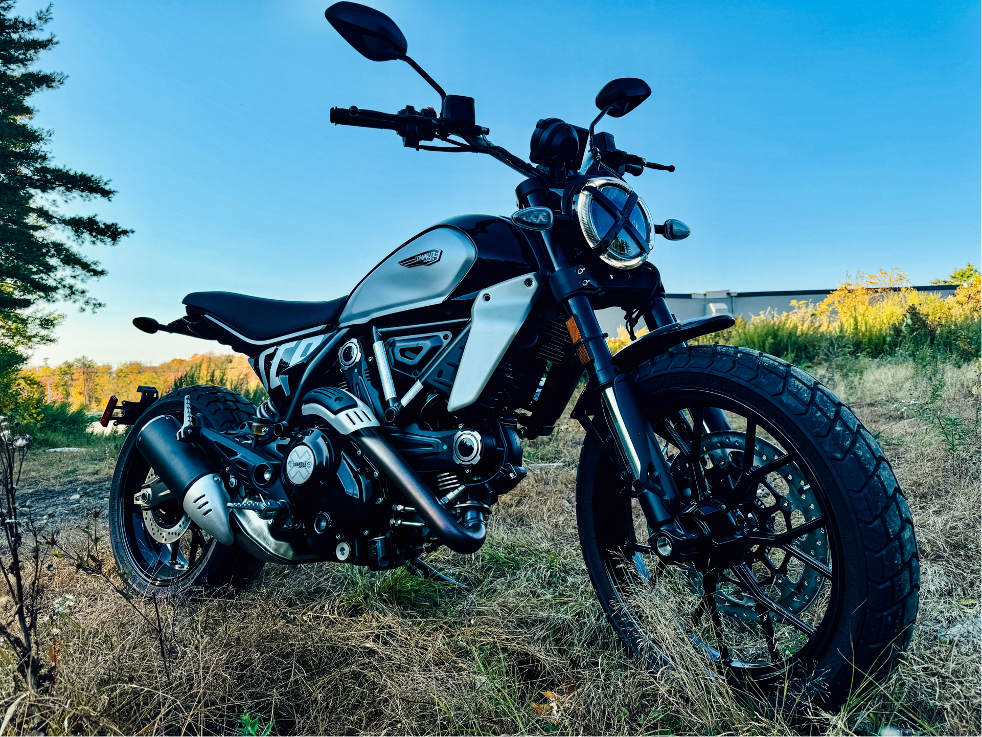 2024 Ducati Scrambler Icon in Foxboro, Massachusetts - Photo 18