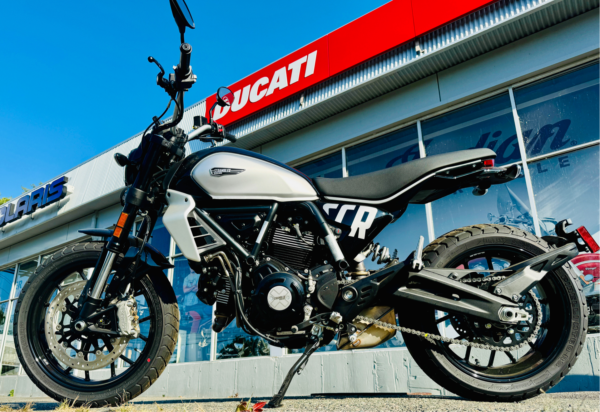 2024 Ducati Scrambler Icon in Foxboro, Massachusetts - Photo 70