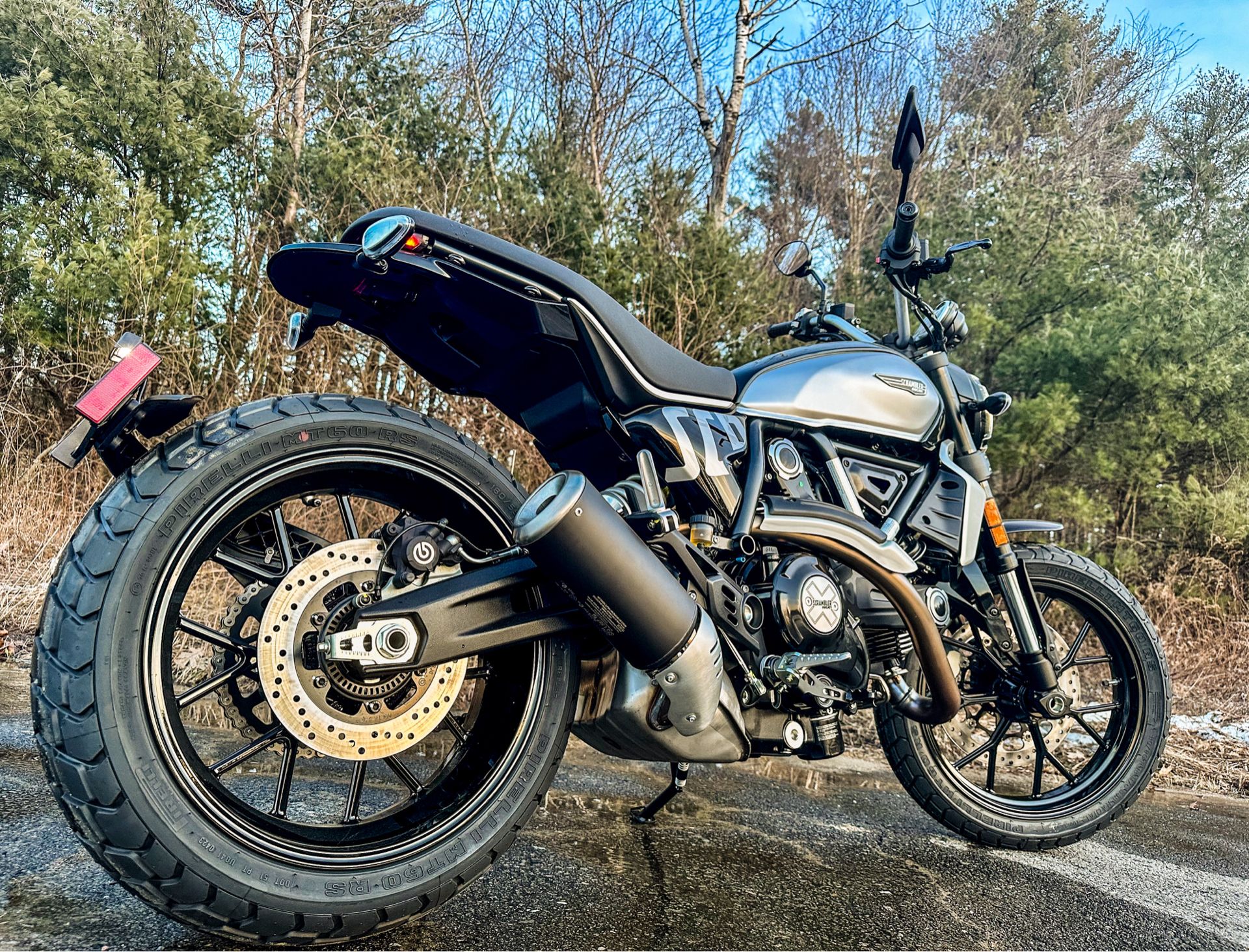 2024 Ducati Scrambler Icon in Foxboro, Massachusetts - Photo 28