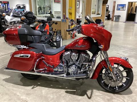 2019 Indian Motorcycle Chieftain® Limited ABS in Foxboro, Massachusetts