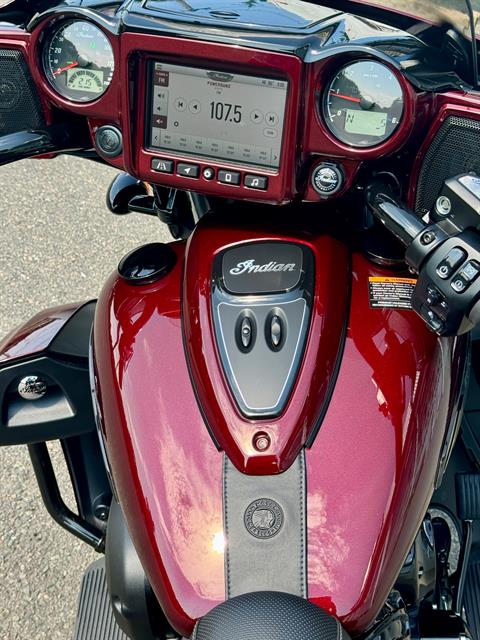 2024 Indian Motorcycle Roadmaster® Dark Horse® with PowerBand Audio Package in Foxboro, Massachusetts - Photo 9