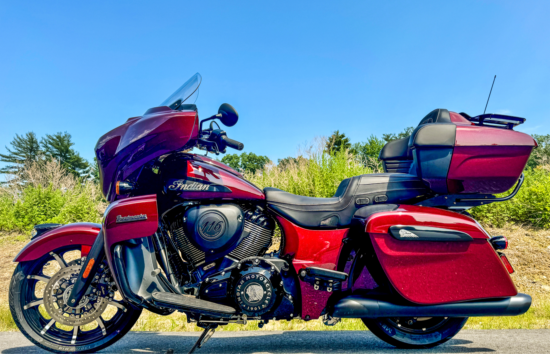 2024 Indian Motorcycle Roadmaster® Dark Horse® with PowerBand Audio Package in Foxboro, Massachusetts - Photo 30