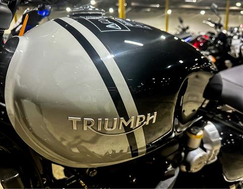 2024 Triumph Bonneville Bobber in Foxboro, Massachusetts - Photo 11