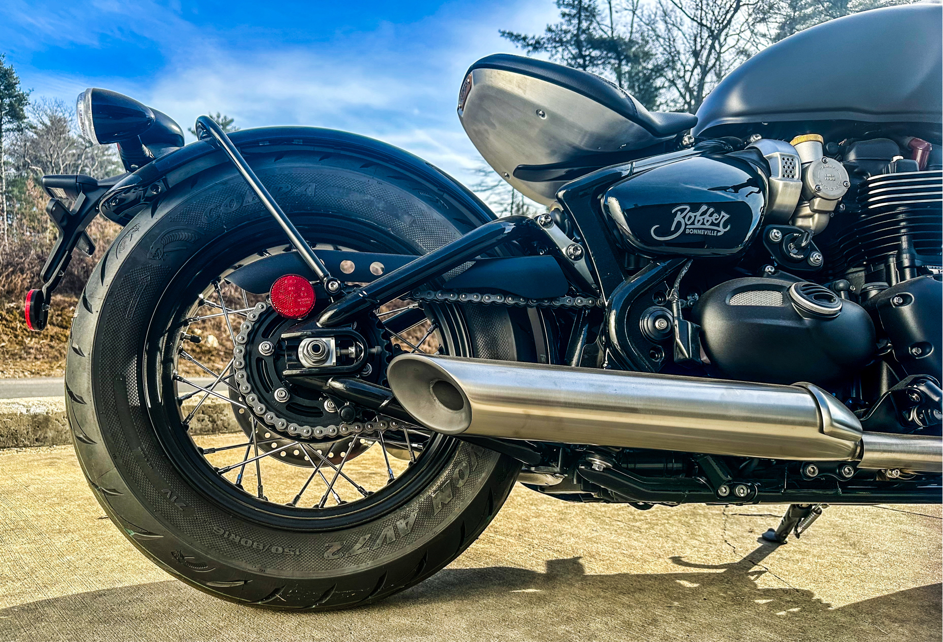 2023 Triumph Bonneville Bobber in Foxboro, Massachusetts - Photo 10