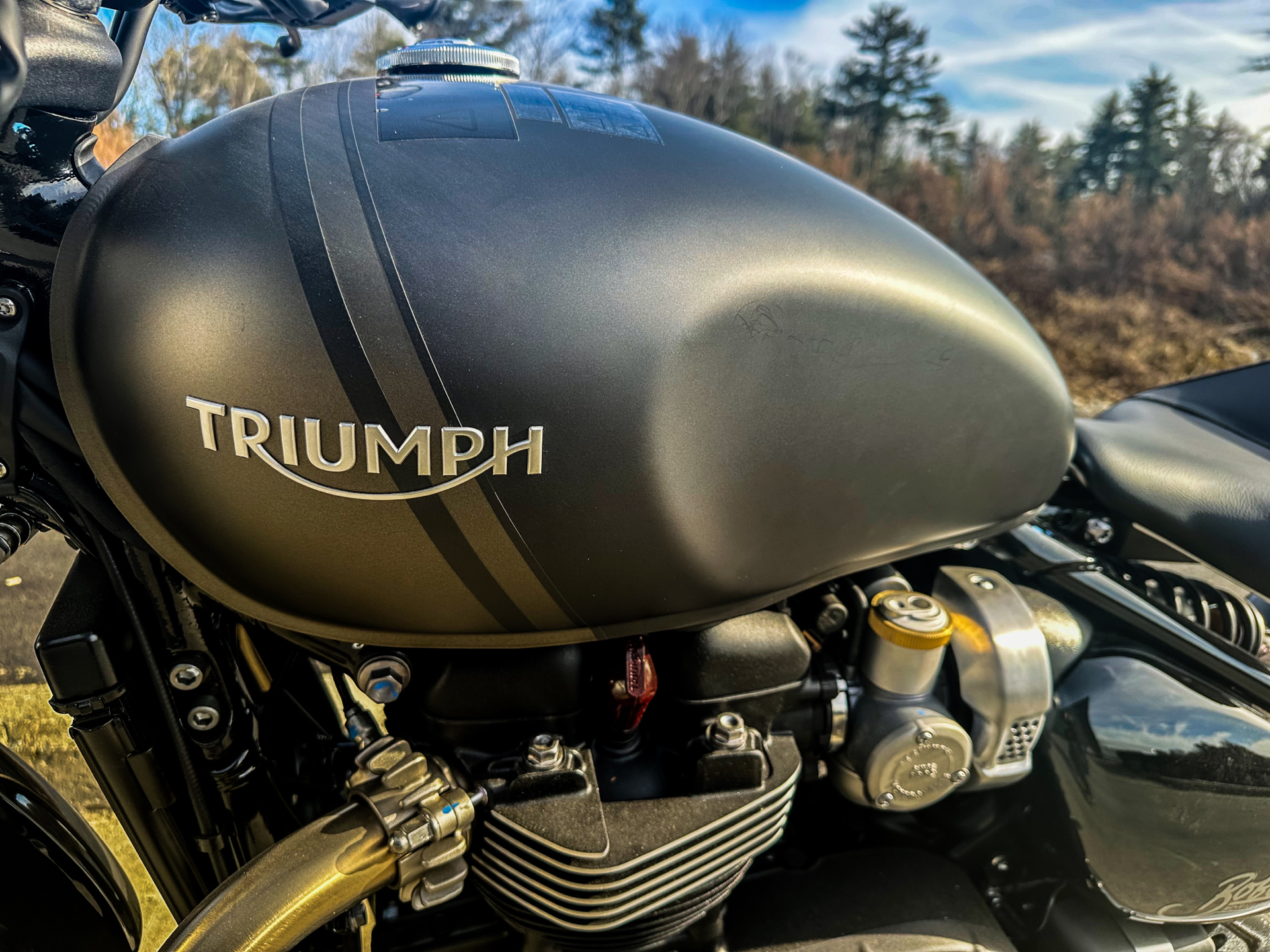 2023 Triumph Bonneville Bobber in Foxboro, Massachusetts - Photo 2