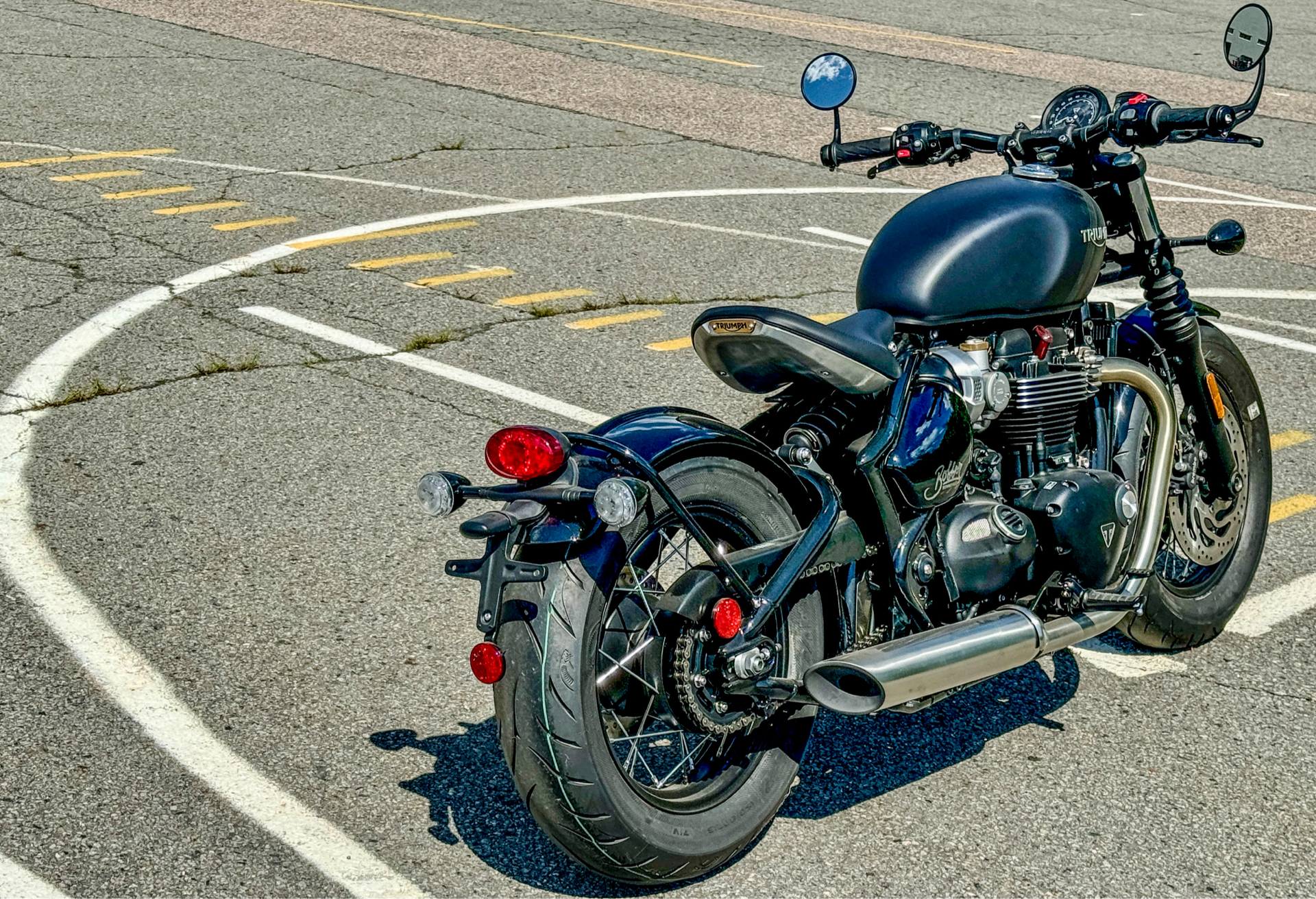 2023 Triumph Bonneville Bobber in Foxboro, Massachusetts - Photo 23