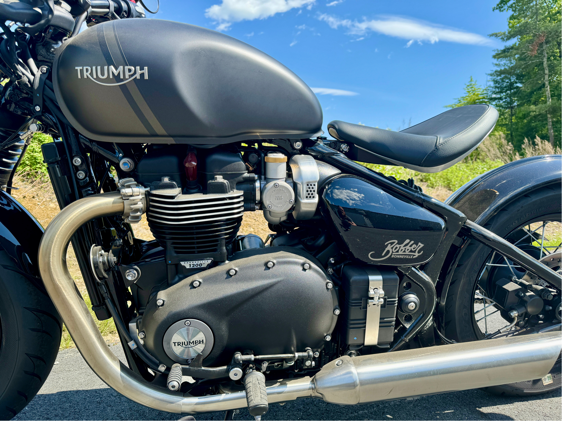 2023 Triumph Bonneville Bobber in Foxboro, Massachusetts - Photo 6