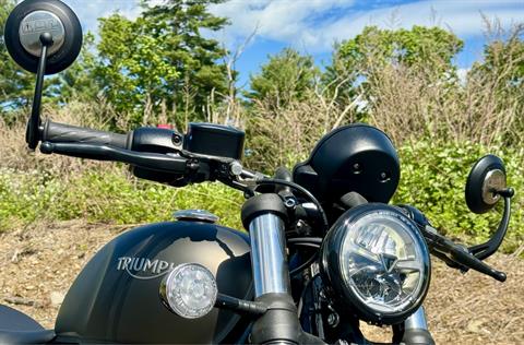 2023 Triumph Bonneville Bobber in Foxboro, Massachusetts - Photo 16