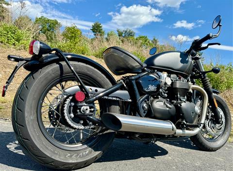 2023 Triumph Bonneville Bobber in Foxboro, Massachusetts - Photo 15