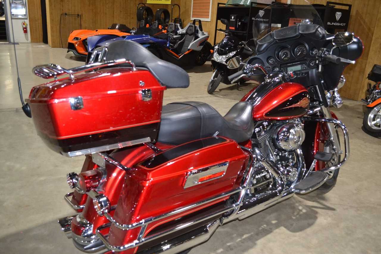 2013 Harley-Davidson Electra Glide® Classic in Foxboro, Massachusetts - Photo 42