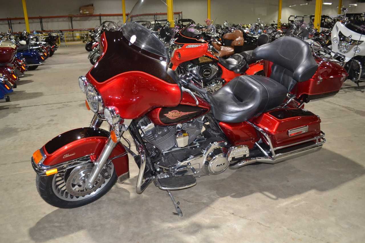 2013 Harley-Davidson Electra Glide® Classic in Foxboro, Massachusetts - Photo 44