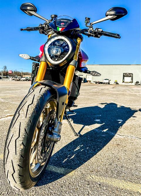 2024 Ducati Monster 30th Anniversario in Foxboro, Massachusetts - Photo 6