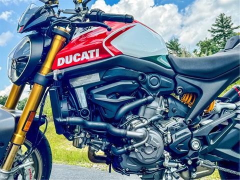 2024 Ducati Monster 30th Anniversario in Foxboro, Massachusetts - Photo 10