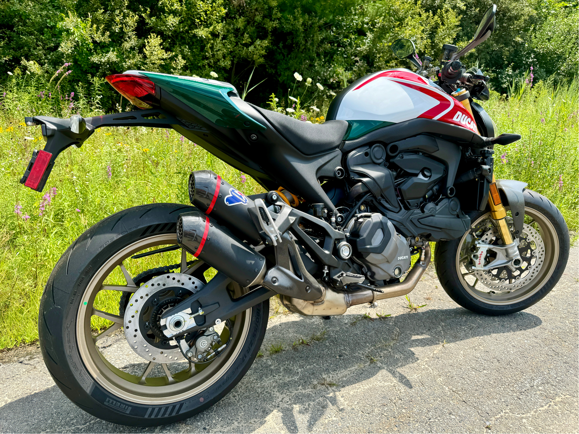 2024 Ducati Monster 30th Anniversario in Foxboro, Massachusetts - Photo 11