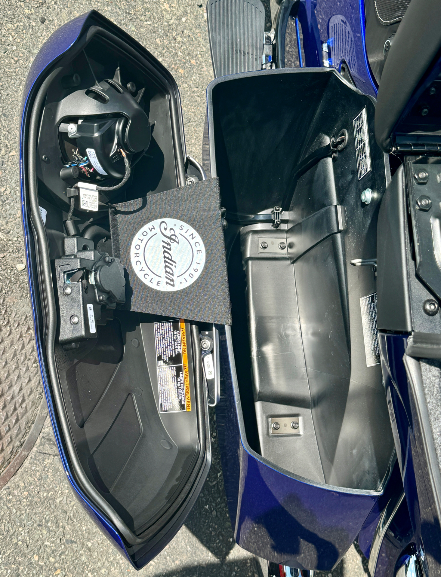 2024 Indian Motorcycle Roadmaster® Limited with PowerBand Audio Package in Foxboro, Massachusetts - Photo 40