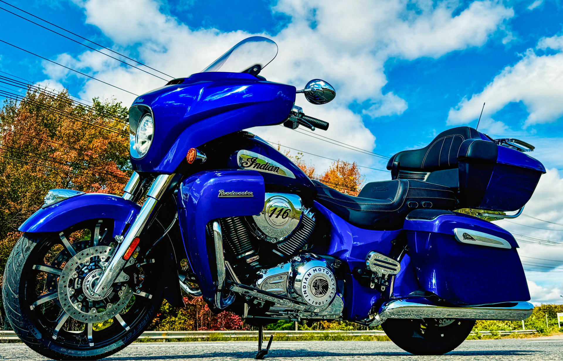 2024 Indian Motorcycle Roadmaster® Limited with PowerBand Audio Package in Foxboro, Massachusetts - Photo 5